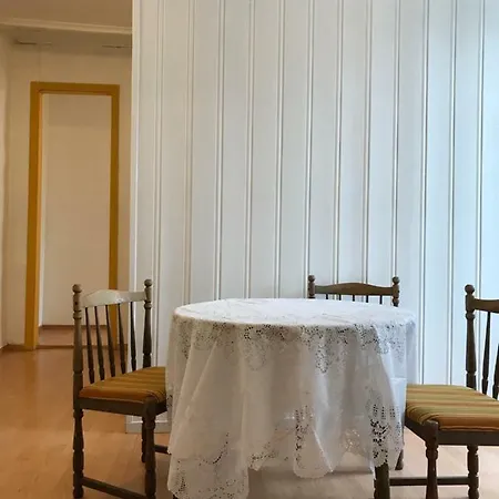 Apartment Prime Location