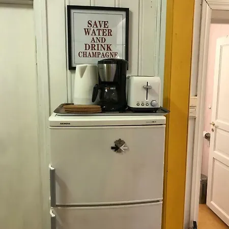 Apartment Prime Location *